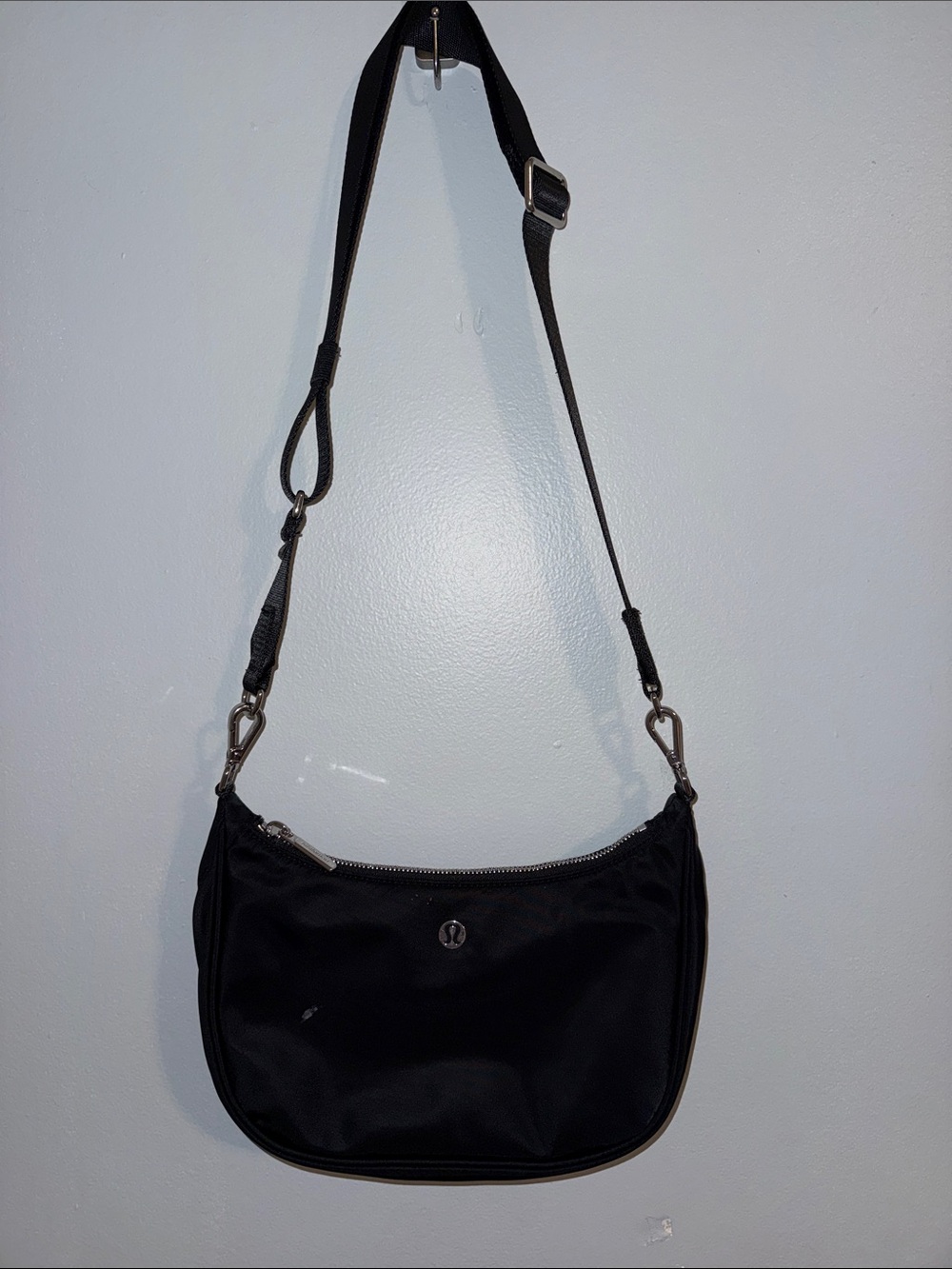 lululemon athletica Black Nylon Crossbody Shoulder Bag